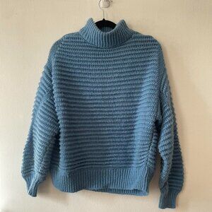 H&M blue pullover sweater
